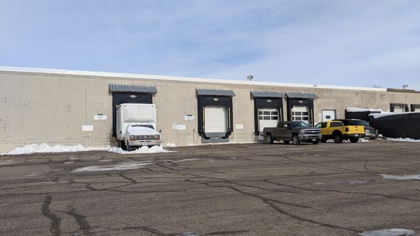 Waseca Office/Industrial - 299 Johnson Ave. - Lease: 299 Johnson Ave SW, Waseca, MN 56093